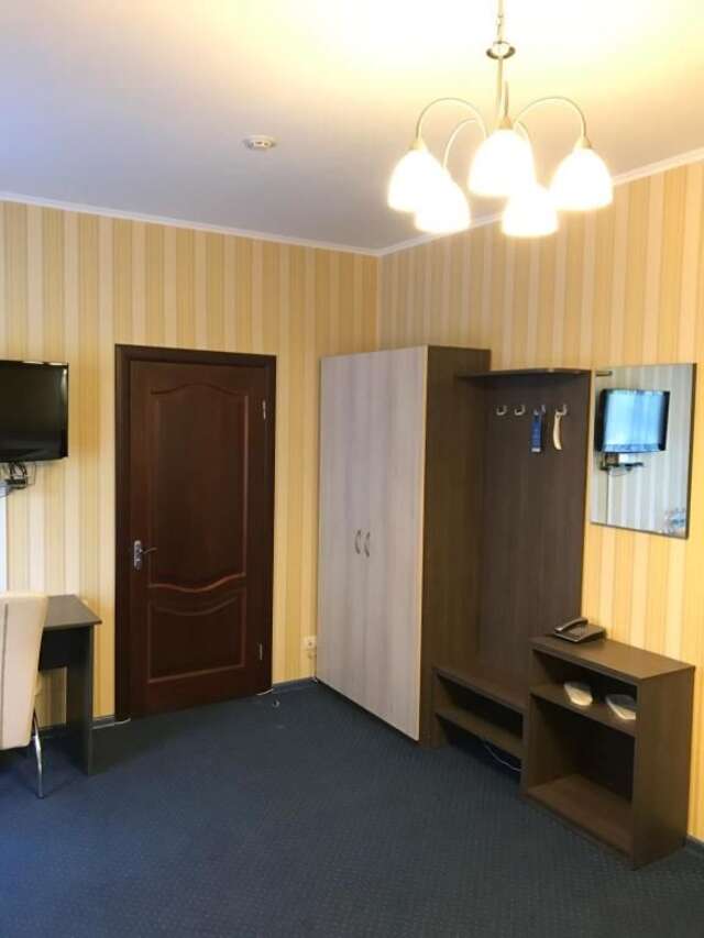 Отель Гостиница Арагви Черкассы-48